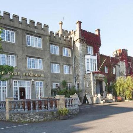 Ryde Castle By Greene King Inns Exteriér fotografie